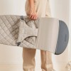 Ρηλάξ BabyBjorn Bliss Woven Classic Quilt Sand Grey